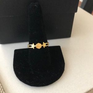 18k gold ring sz 9 3/4 made in Turkey